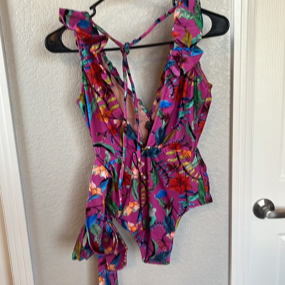PatBo Zamia Ruffle Plunge Swimsuit Magenta One Piece Size Small NWT - Picture 8 of 10